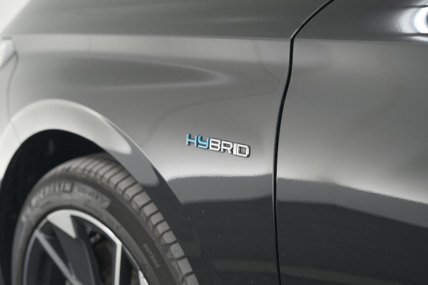 Peugeot 308 SW 1.6 Plug-in Hybrid 180 Allure | Camera | Adaptieve Cruise Control | Navigatie