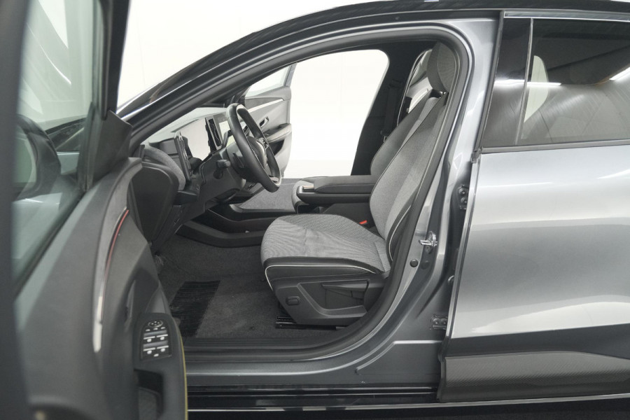 Renault Mégane E-Tech EV60 220 Optimum Charge Techno | Pack Winter | Camera | Adaptieve Cruise Control | Dodehoekdetectie
