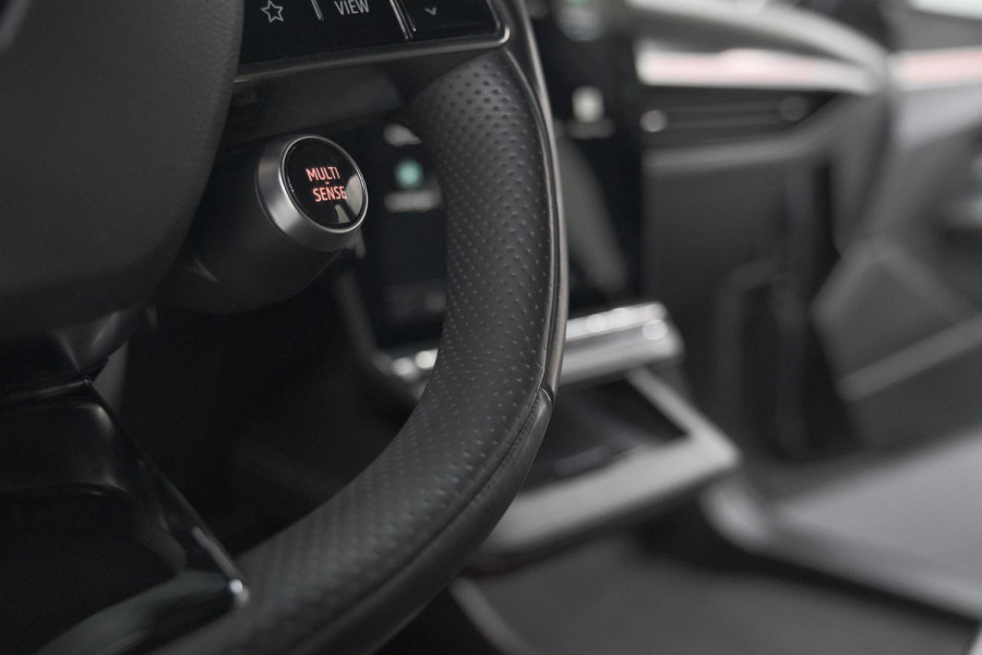 Renault Mégane E-Tech EV60 220 Optimum Charge Techno | Pack Winter | Camera | Adaptieve Cruise Control | Dodehoekdetectie