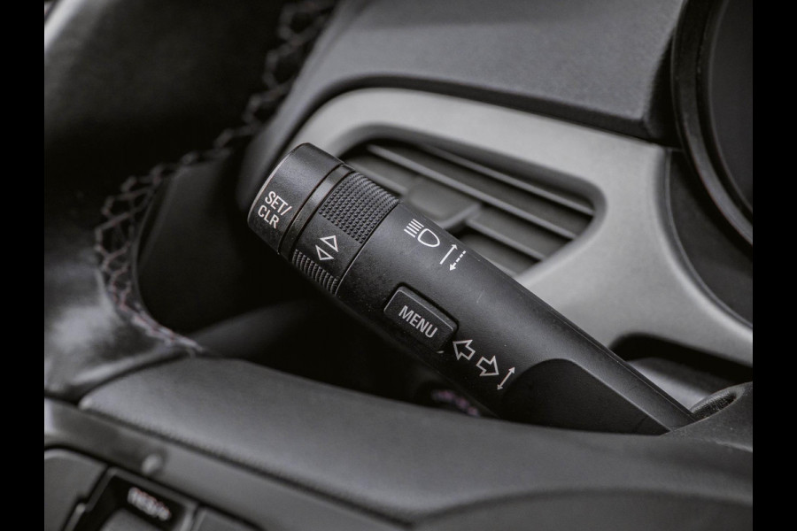 Opel Corsa 1.4 120 Jaar Edition Airco|Camera|Clima|Cruise|LMV