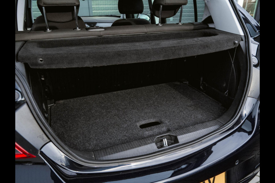 Opel Corsa 1.4 120 Jaar Edition Airco|Camera|Clima|Cruise|LMV