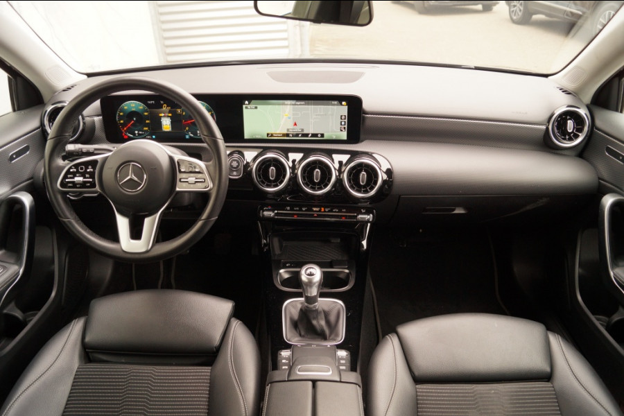 Mercedes-Benz A-Klasse 180 136pk Edition -NAVI-ECC-CAM-PDC-