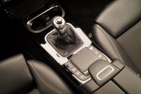 Mercedes-Benz A-Klasse 180 136pk Edition -NAVI-ECC-CAM-PDC-