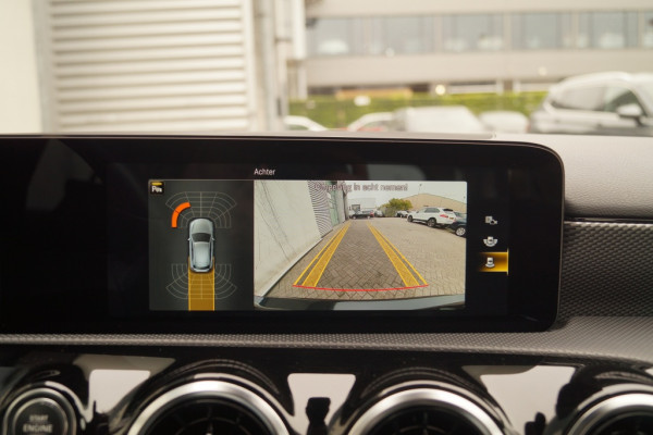 Mercedes-Benz A-Klasse 180 136pk Edition -NAVI-ECC-CAM-PDC-