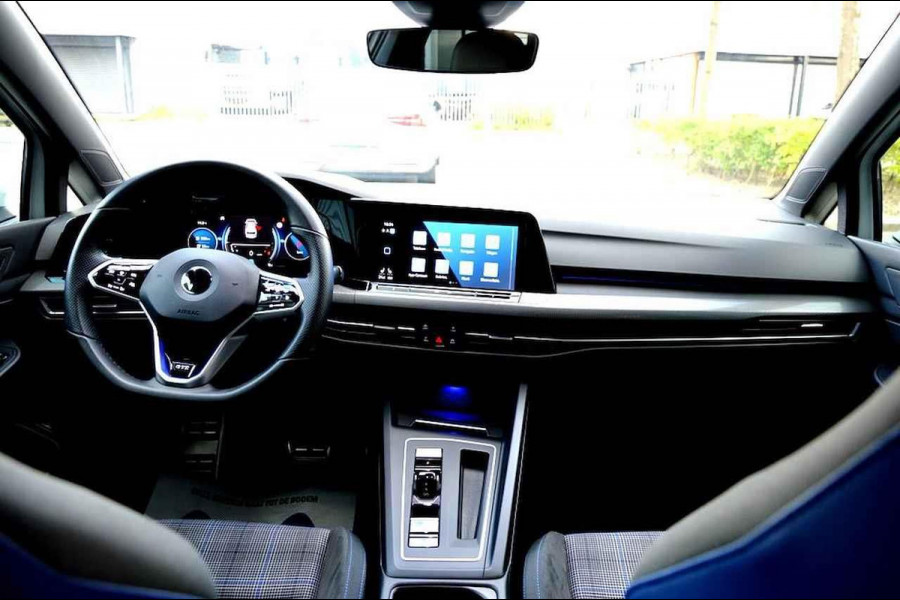 Volkswagen Golf 1.4 eHybrid GTE CARPLAY/NAVI/VIRTUAL COCKPIT