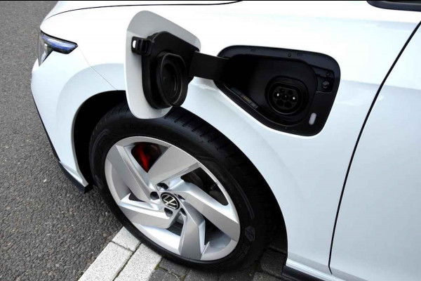 Volkswagen Golf 1.4 eHybrid GTE CARPLAY/NAVI/VIRTUAL COCKPIT