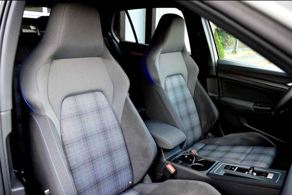 Volkswagen Golf 1.4 eHybrid GTE CARPLAY/NAVI/VIRTUAL COCKPIT