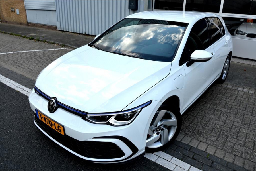 Volkswagen Golf 1.4 eHybrid GTE CARPLAY/NAVI/VIRTUAL COCKPIT