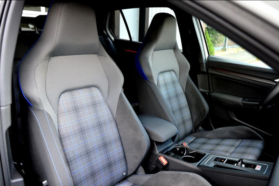 Volkswagen Golf 1.4 eHybrid GTE CARPLAY/NAVI/VIRTUAL COCKPIT