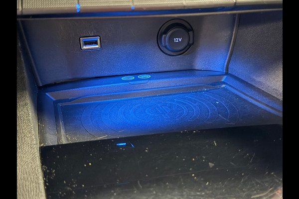 Peugeot 3008 1.2 PureTech Blue Lease Executive APPLE CARPLAY NAVIGATIE PDC CRUISE LEDER AIRCO USB
