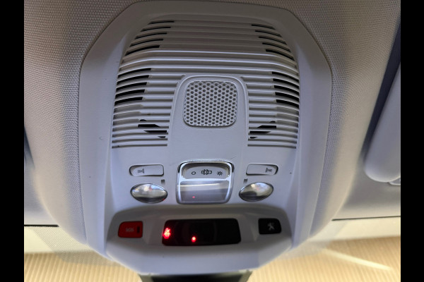 Peugeot 3008 1.2 PureTech Blue Lease Executive APPLE CARPLAY NAVIGATIE PDC CRUISE LEDER AIRCO USB