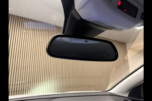 Peugeot 3008 1.2 PureTech Blue Lease Executive APPLE CARPLAY NAVIGATIE PDC CRUISE LEDER AIRCO USB