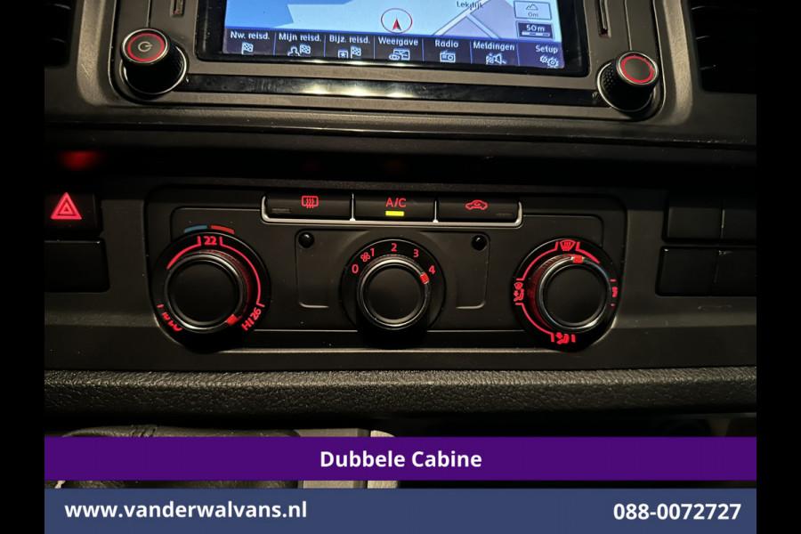 Volkswagen Transporter 2.0 TDI 150pk L2H1 Dubbele cabine Euro6 Airco | 6-Zits | 2500kg Trekhaak | Navigatie | Cruisecontrol | Apple Carplay, Android Auto, Parkeersensoren