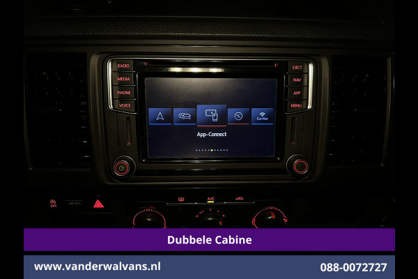 Volkswagen Transporter 2.0 TDI 150pk L2H1 Dubbele cabine Euro6 Airco | 6-Zits | 2500kg Trekhaak | Navigatie | Cruisecontrol | Apple Carplay, Android Auto, Parkeersensoren