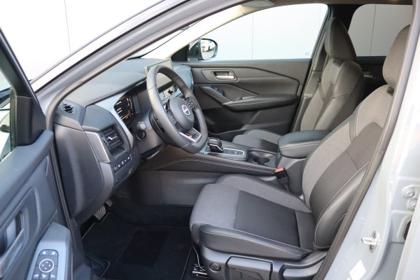 Nissan QASHQAI 1.3DIG-T MHEV 158PK Automaat N-Connecta Pano-dak/Winter-pack/Elektr.-klep/Head-Up/Adapt.-cruise