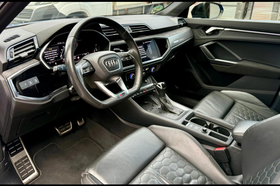 Audi Q3 TFSI RS