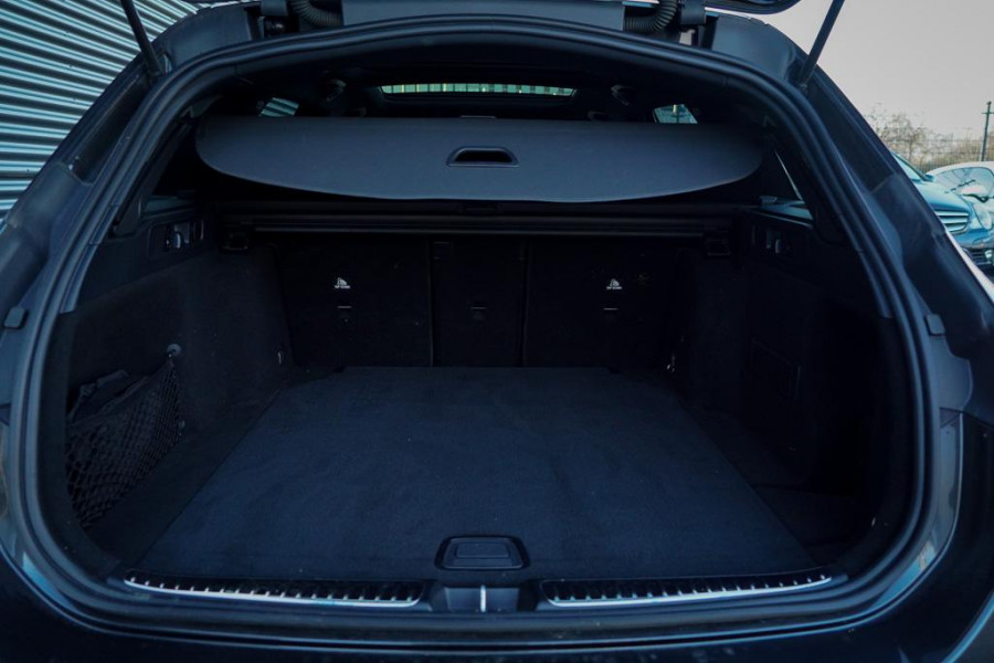 Mercedes-Benz C-Klasse Estate 200 AMG Line / Pano / Burmester / Trekhaak / Stoelverwarming