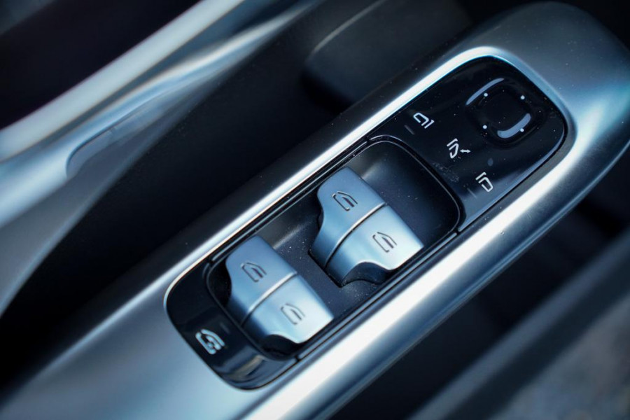 Mercedes-Benz C-Klasse Estate 200 AMG Line / Pano / Burmester / Trekhaak / Stoelverwarming