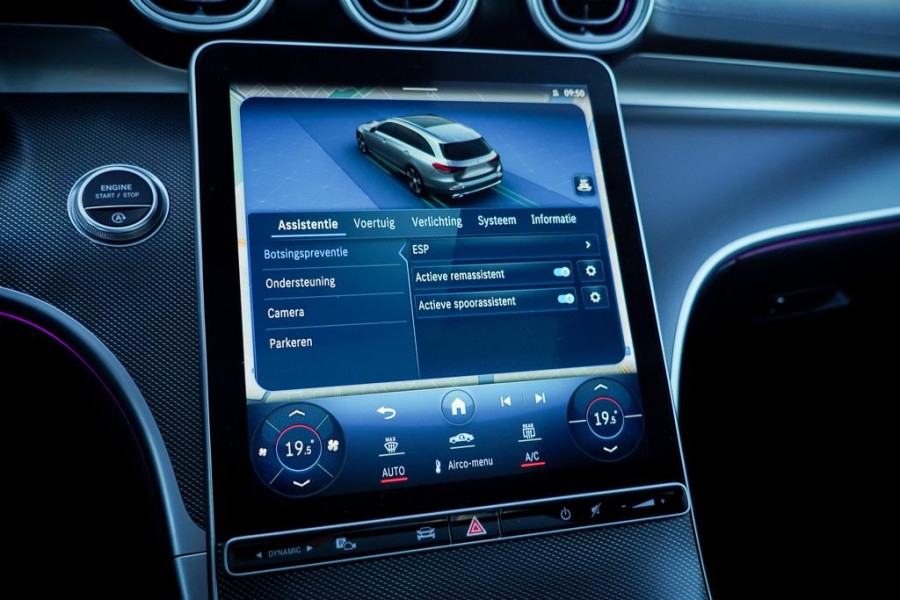 Mercedes-Benz C-Klasse Estate 200 AMG Line / Pano / Burmester / Trekhaak / Stoelverwarming