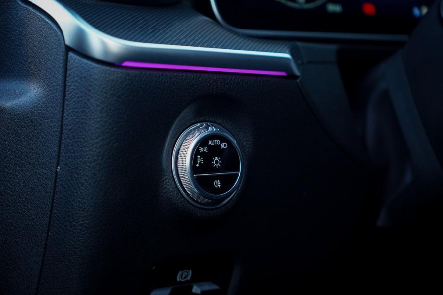 Mercedes-Benz C-Klasse Estate 200 AMG Line / Pano / Burmester / Trekhaak / Stoelverwarming