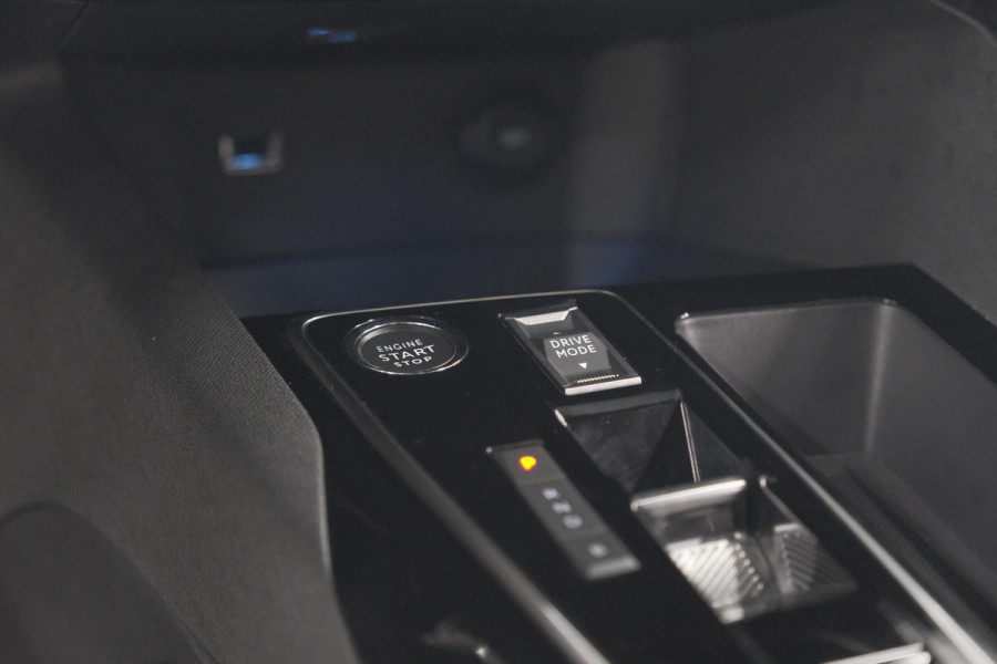 Peugeot 3008 1.6 HYbrid 225 Allure Pack Business | Camera | Navigatie | Apple Carplay | Parkeersensoren
