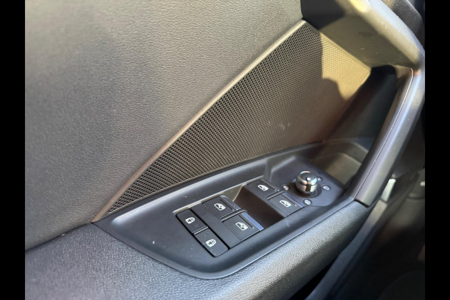 Audi A3 Sportback 40 TFSI e Advanced edition Pano HUD Leder Camera