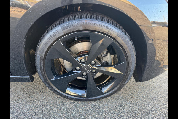 Audi A3 Sportback 40 TFSI e Advanced edition Pano HUD Leder Camera