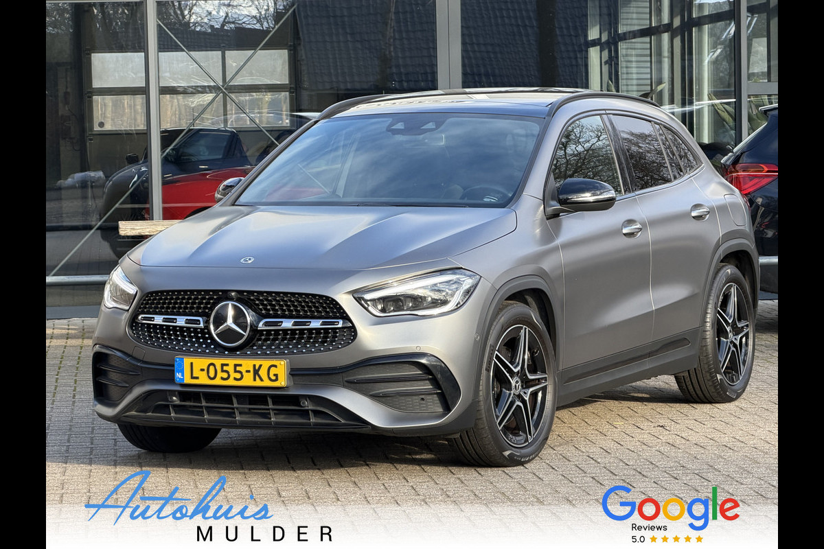 Mercedes-Benz GLA Business Solution AMG Automaat/Panoramadak/LED/Keyless/Widescreen