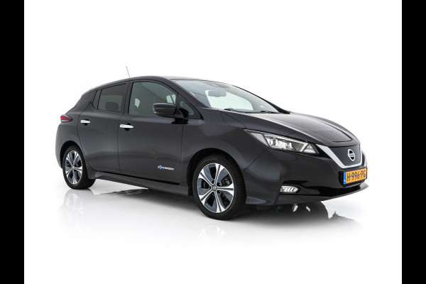 Nissan Leaf Tekna 40 kWh (SOH-83%) (INCL-BTW) *Aut.*LEATHER | FULL-LED | BOSE-AUDIO | TOPVIEW | DAB | KEYLESS | NAVI-FULLMAP | DAB | HEATED-COMFORTSEATS | PRIVACY-GLASS | ADAPTIVE-CRUISE | 17''ALU*