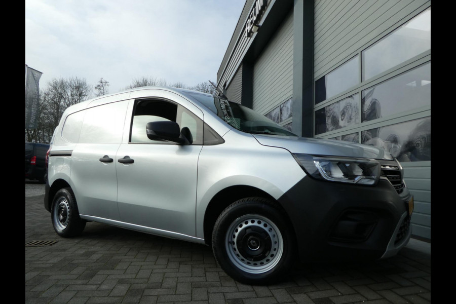 Renault Kangoo 1.5 Blue dCi Met Airco, PDC, Cruisecontrol.