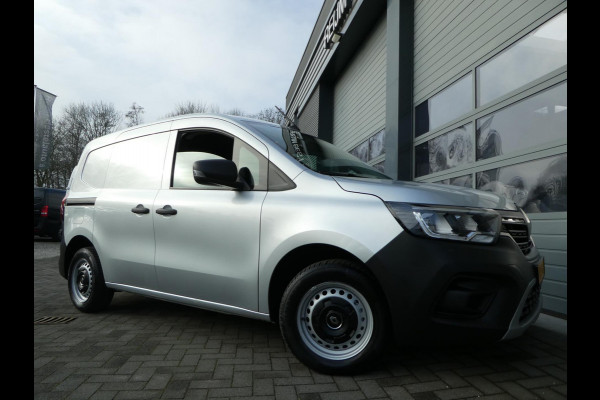 Renault Kangoo 1.5 Blue dCi Met Airco, PDC, Cruisecontrol.