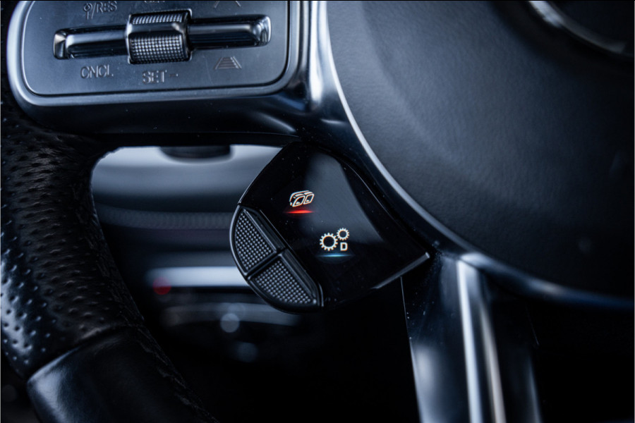 Mercedes-Benz G-Klasse G63 - Olijf Groen | Panorama | Burmester | Stoelkoeling & Massage