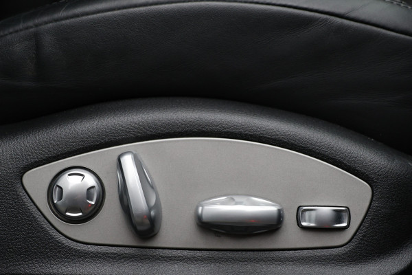 Porsche Macan 2.0 | ACC | Panoramadak | Inc BTW | 21'' | Sportchrono | Bose | Stoelventilatie | Elek. trekhaak | CarPlay | Luchtvering | Camera | Memory seats | Lederen bekleding | Alarm klasse 5 | Standkachel