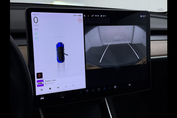 Tesla Model 3 SR Plus 325PK LFP Accu SOH 91% Lmv 18" AutoPilot Leder Pano-dak Adaptive-Cruise Camera's Elektr.-Stuur+Stoelen+Spiegels+Geheugen Navi LED ACC DAB Voorverwarmen interieur via App Keyless One-Pedal-Drive 1e Eigenaar Origineel Nederlandse Auto