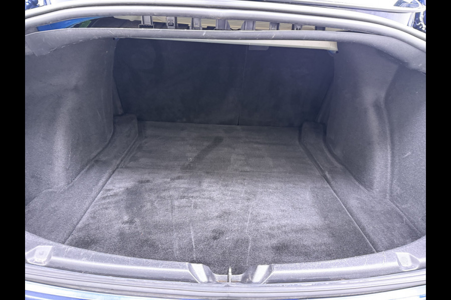 Tesla Model 3 SR Plus 325PK LFP Accu SOH 91% Lmv 18" AutoPilot Leder Pano-dak Adaptive-Cruise Camera's Elektr.-Stuur+Stoelen+Spiegels+Geheugen Navi LED ACC DAB Voorverwarmen interieur via App Keyless One-Pedal-Drive 1e Eigenaar Origineel Nederlandse Auto
