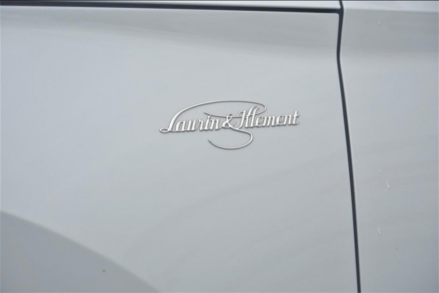 Škoda Superb Combi 1.4 TSI iV CAM/LMV19/NAVI/LEER/VIRTU/PANO