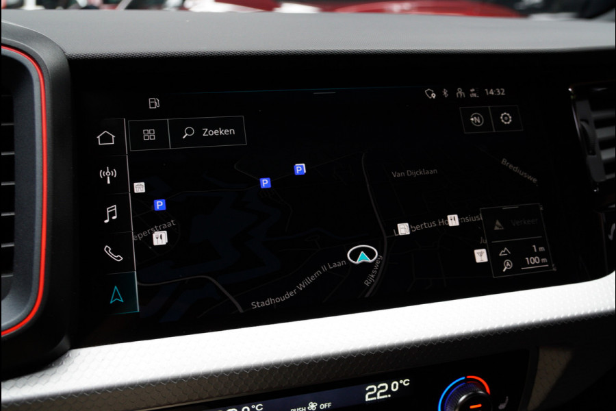 Audi A1 Sportback 40 TFSI S- Line Leder Camera Navi Virtual Climate Sonos PDC LM velgen Stoelverwarming Carplay BTW auto