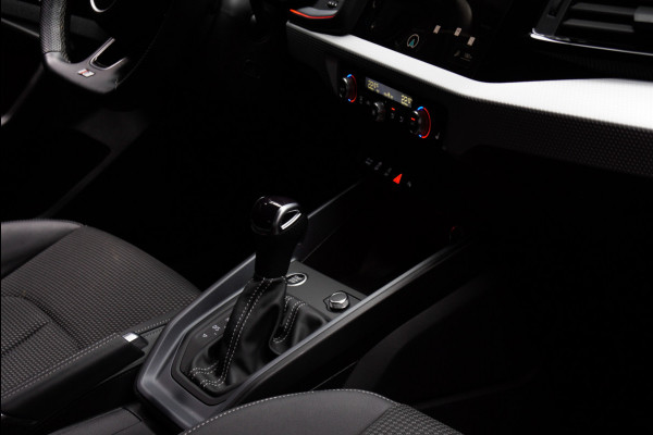 Audi A1 Sportback 40 TFSI S- Line Leder Camera Navi Virtual Climate Sonos PDC LM velgen Stoelverwarming Carplay BTW auto