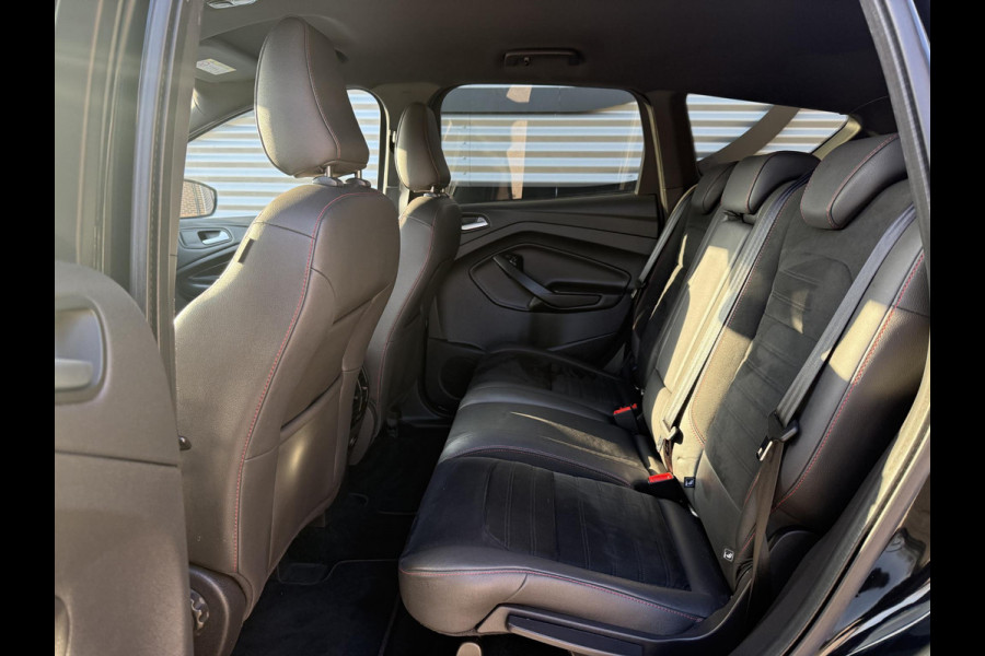 Ford Kuga 1.5 EcoBoost ST Line Navi|Camera|Trekhaak|Clima|Halfleder|PDC V+A|120pk|Elektrsiche Achterklep|APK tot 06-2026