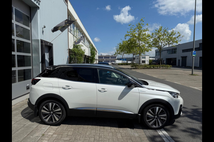 Peugeot 3008 1.6 HYbrid4 300 GT 300PK LMV-19/NAVI/LEER/360º