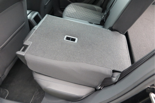 Volkswagen T-Cross 1.0 TSI 116pk DSG R-Line, Virtual cockpit, Camera , Stoelverwarming, Navigatie , Led, LMV etc. (fabrieksgarantie t/m 01-2027)