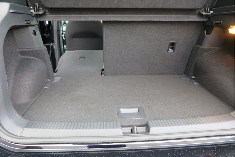 Volkswagen T-Cross 1.0 TSI 116pk DSG R-Line, Virtual cockpit, Camera , Stoelverwarming, Navigatie , Led, LMV etc. (fabrieksgarantie t/m 01-2027)