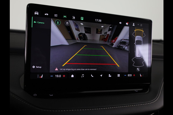 Škoda Enyaq 60 Sportline 204 pk | Panoramadak | Adaptive Cruise Control | Blind Spot |