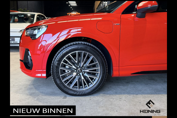 Audi Q3 45 TFSI e S edition. Pano. 2X S-Line. Apple-carplay. Blackline. 19 inch.