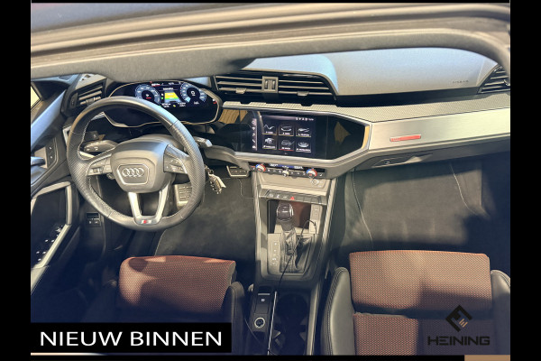 Audi Q3 45 TFSI e S edition. Pano. 2X S-Line. Apple-carplay. Blackline. 19 inch.
