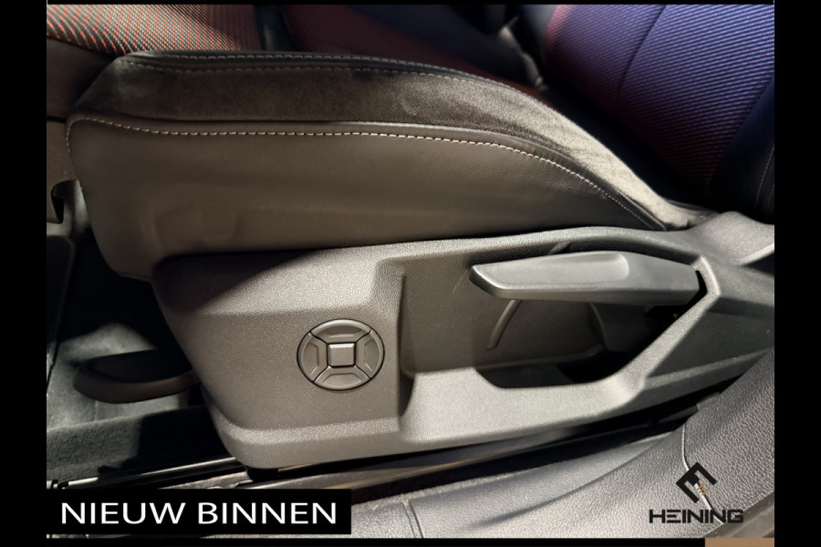 Audi Q3 45 TFSI e S edition. Pano. 2X S-Line. Apple-carplay. Blackline. 19 inch.