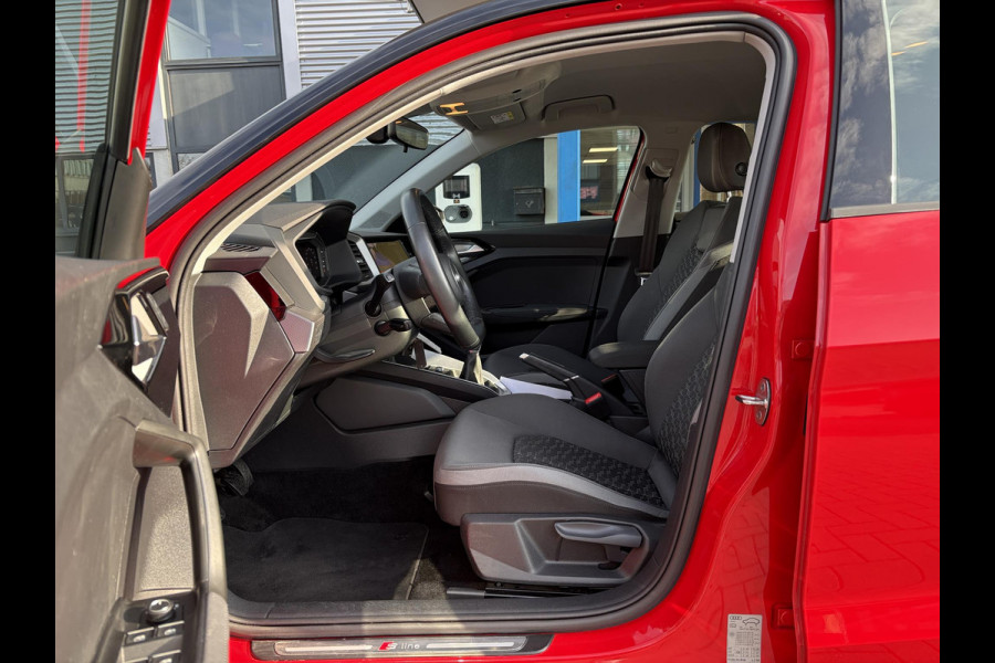 Audi A1 Sportback 30 TFSI S-Edition | Achteruitrijcamera | Cruise Control | Carplay |