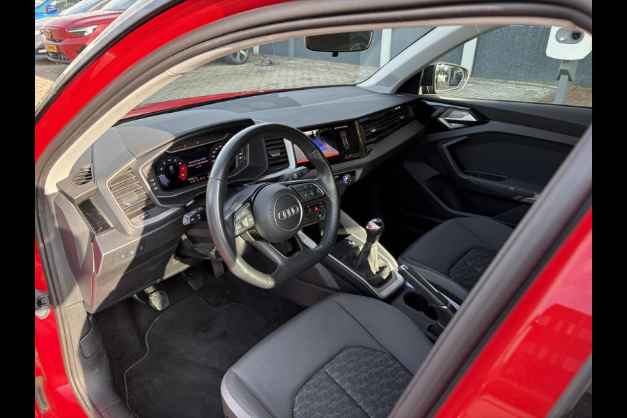 Audi A1 Sportback 30 TFSI S-Edition | Achteruitrijcamera | Cruise Control | Carplay |