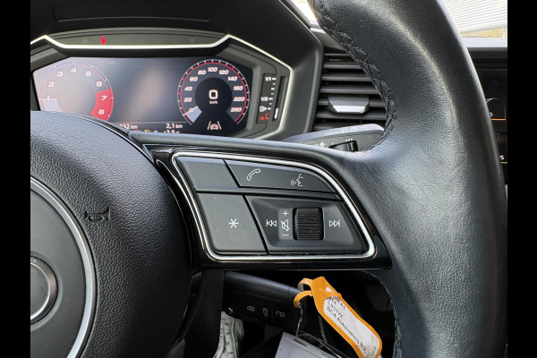 Audi A1 Sportback 30 TFSI S-Edition | Achteruitrijcamera | Cruise Control | Carplay |