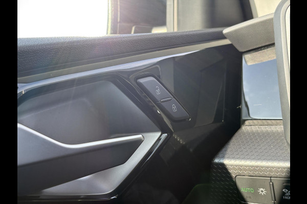 Audi A1 Sportback 30 TFSI S-Edition | Achteruitrijcamera | Cruise Control | Carplay |